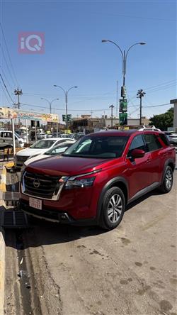 نیسان پاسفایندەر